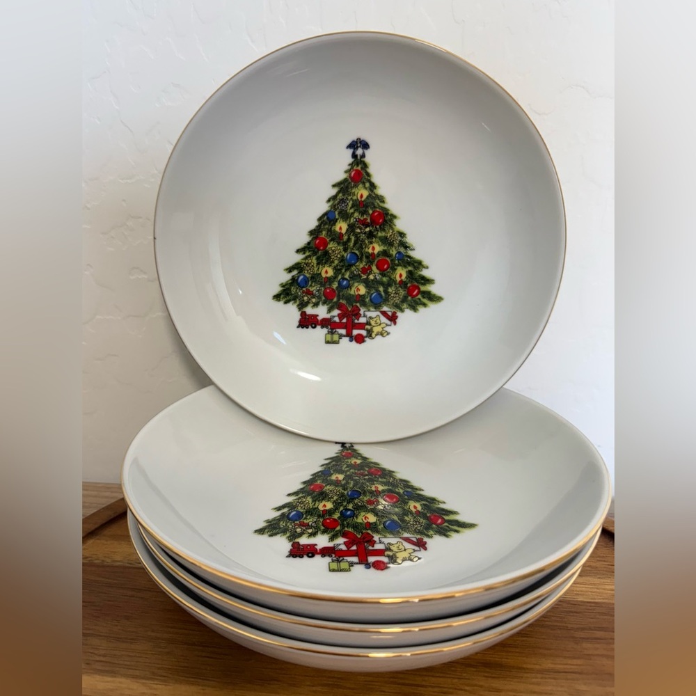 4 Jamestown China 7.5" Christmas Treasure Salad Lunch Bowl Gold Trim Plates